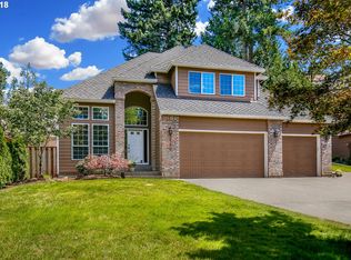 1620 NW Caxton Ct, Portland, OR 97229