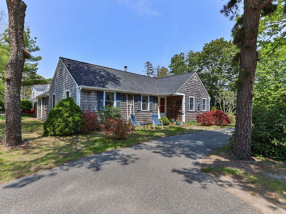 1st image of 7 Aunt Matties Road