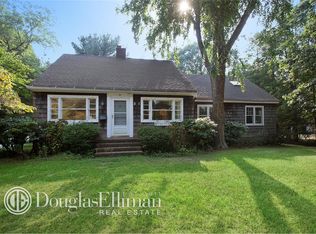 35 Sag Harbor Tpke, East Hampton, NY 11937