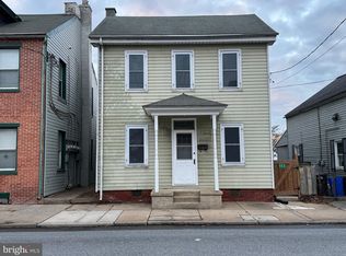 111 S Main St, Manheim, PA 17545