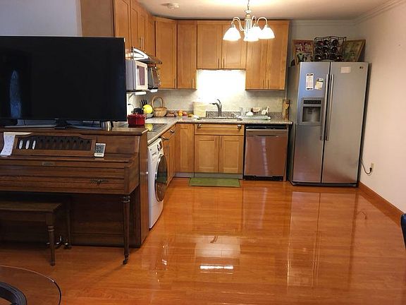 5th image of 1598 Vallejo Dr