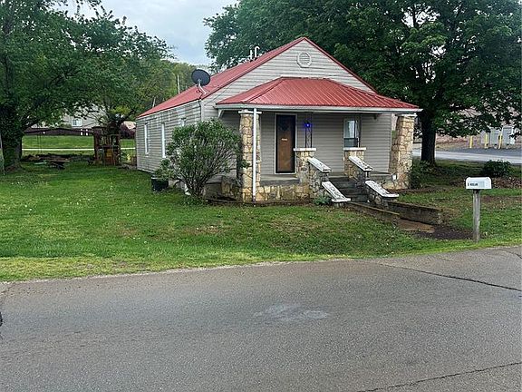 4th image of 26 Woodlawn Dr