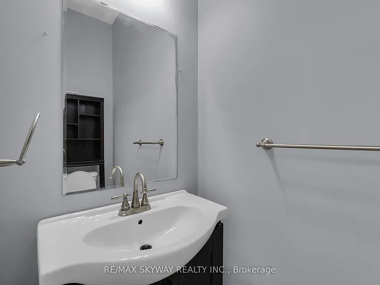 16 Raccoon St — Photo 16