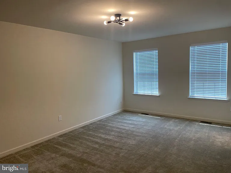 1434 Carrick Ct — Photo 21