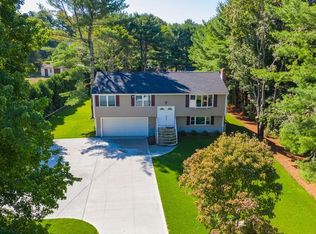 210 Baker Rd, Swansea, MA 02777