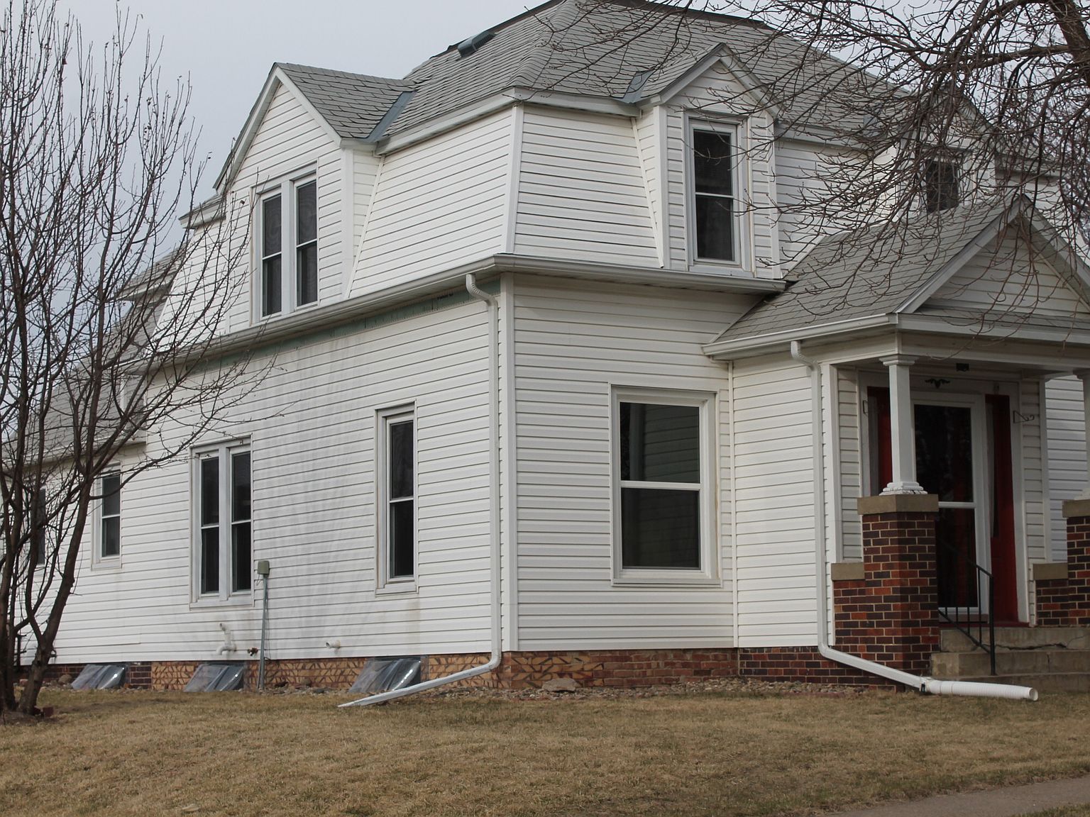 505 E Norris St, Wausa, NE 68786 Zillow