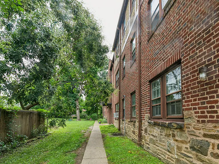 124 Argyle Rd #C6 — Photo 79