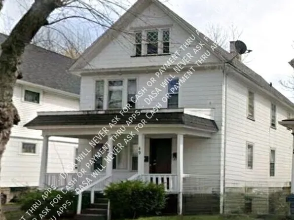 49 Delamaine Dr, Rochester, NY 14621