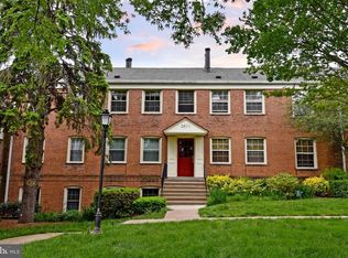 2811 Arlington Blvd APT 151, Arlington, VA 22201