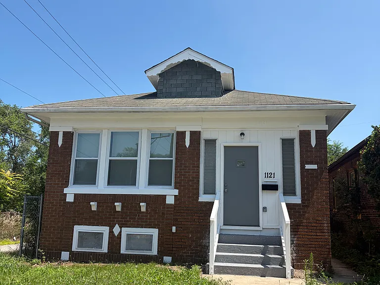 1121 Polk St — Photo 1