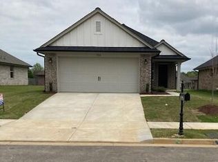 7932 Gardendale Dr, Olive Branch, MS 38654