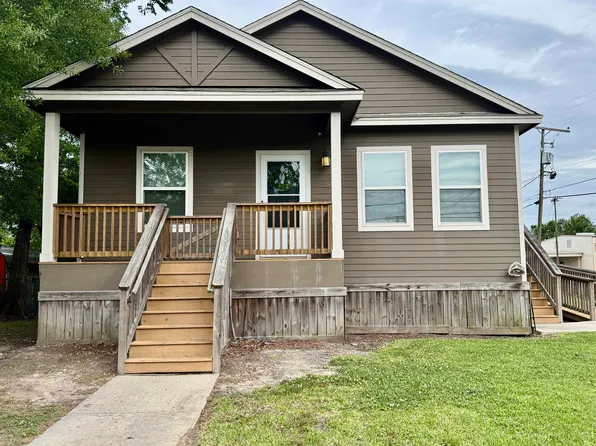 97 E Oregon St, Orange, TX 77630