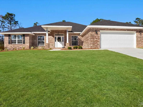 7393 Forestwood Dr, Milton, FL 32570
