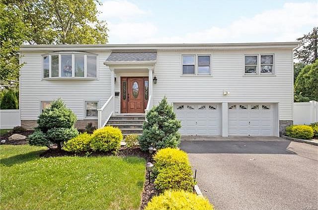 1st image of 112 Leewood Dr
