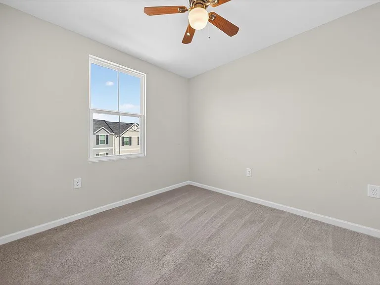 3009 Soft Breeze Dr — Photo 31