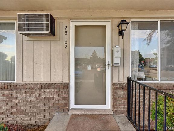 5th image of 25102 Franklin Ter Unit 8