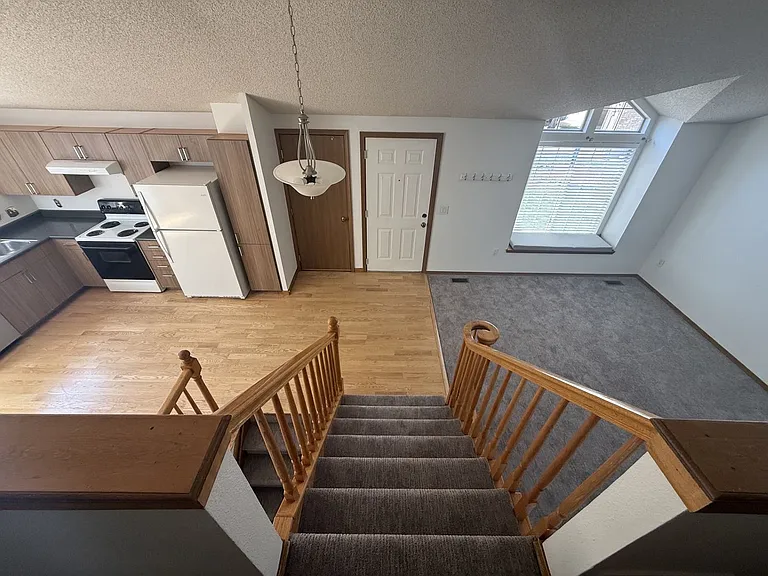 3969 Hilary Ct — Photo 6
