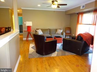 46303 Delaire Landing Rd #303, Philadelphia, PA 19114