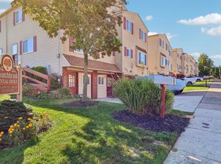 Scotchbrook Townhomes, Philadelphia, PA 19115