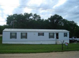 209 Dearborn St, Valley View, TX 76272