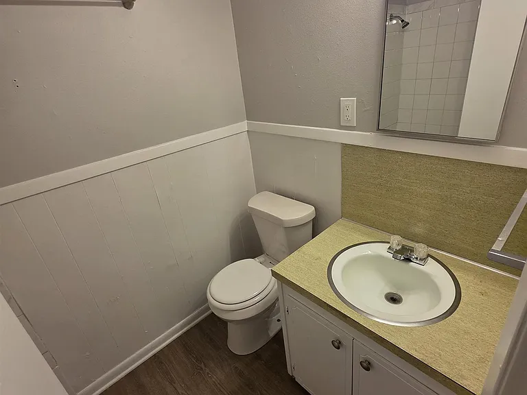 3017 Parkway Dr #2 — Photo 13