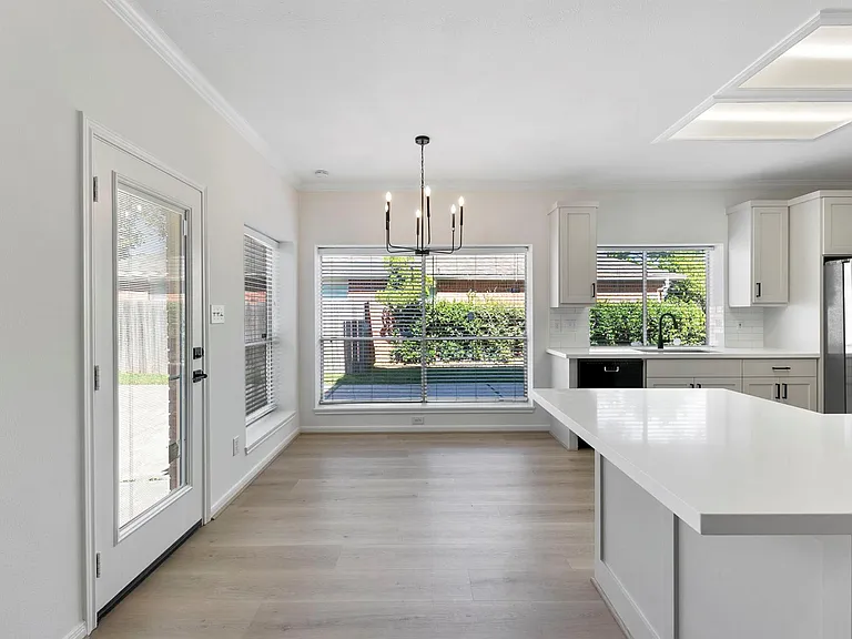1414 Bluestone Dr — Photo 23