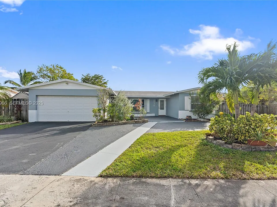 8930 NW 23rd St