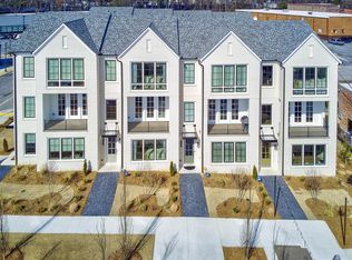 2660 Mackintosh Ct, Atlanta, GA 30319