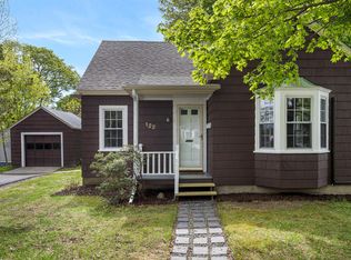 122 14th St, Bangor, ME 04401