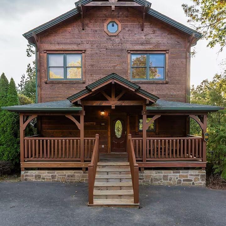 1st image of 4532 Holly Forest Way