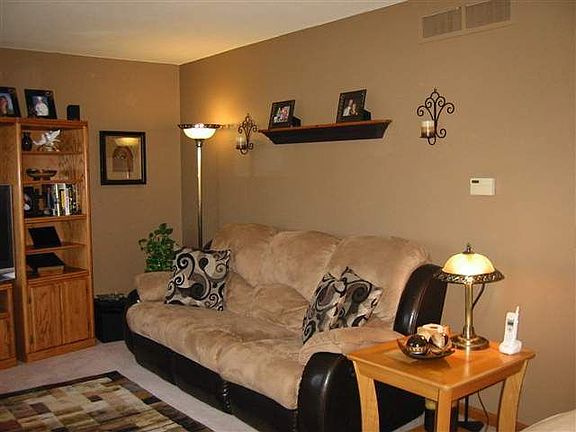2nd image of 65773 Woodbury Dr