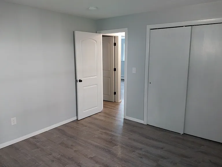 124 Ash St #1N — Photo 6