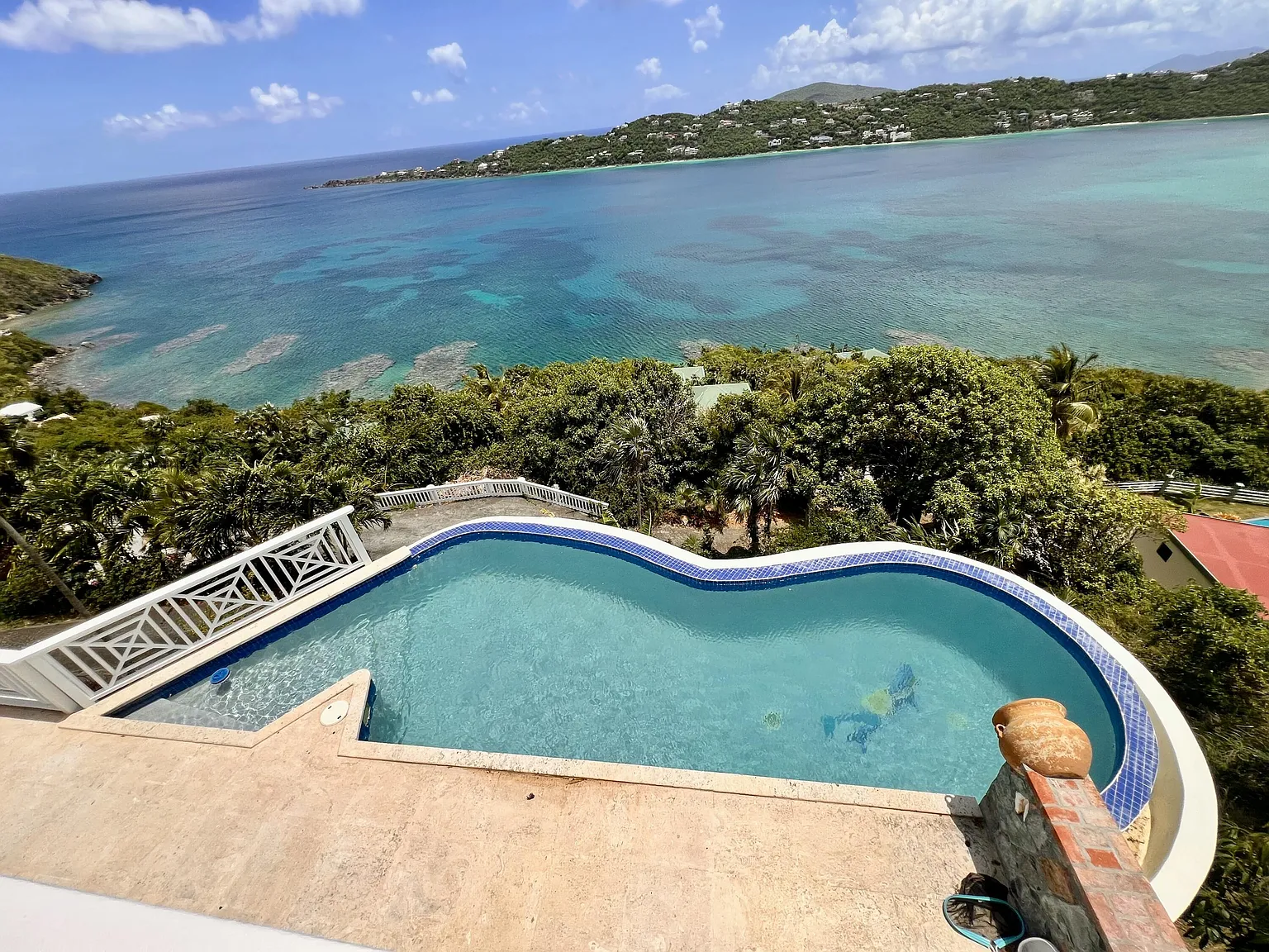 4 bed, $8,500 — Photo 1
