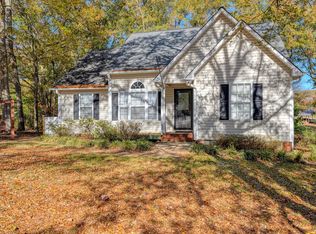 921 Hollyhock Ct, Boiling Springs, SC 29316