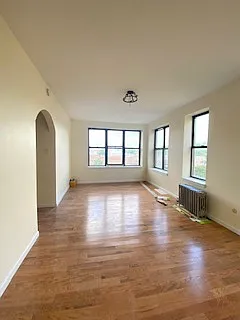 2405 27th St #4A — Photo 2