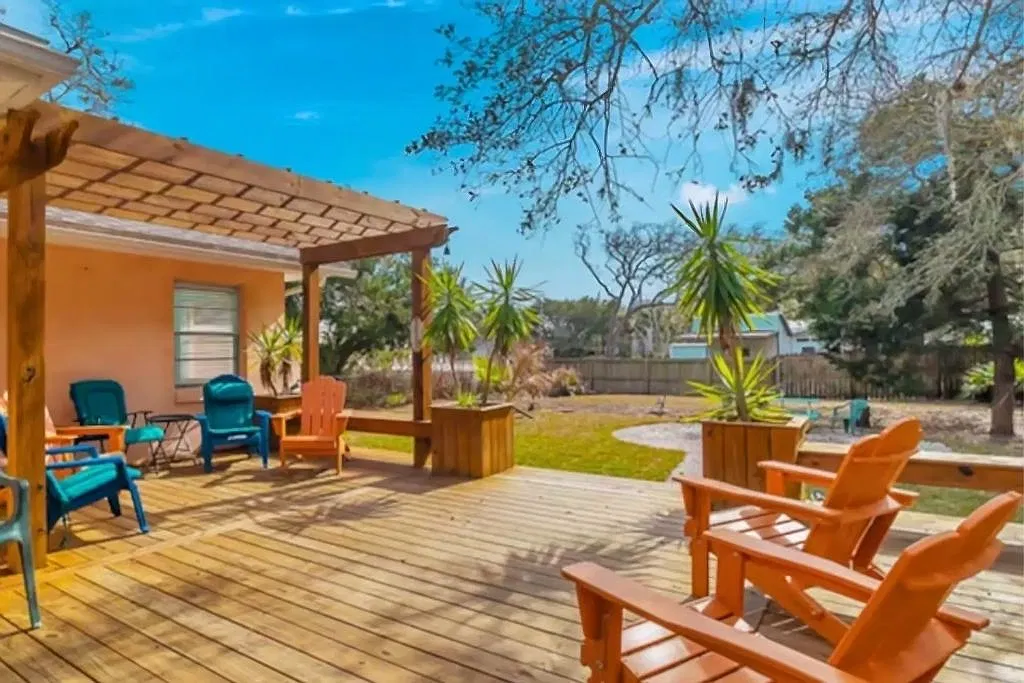 4 bed, 1500 sqft, $5,000 — Photo 2