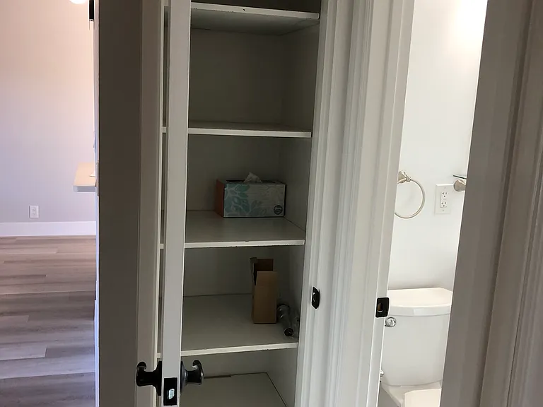2048 Oberlin St — Photo 14