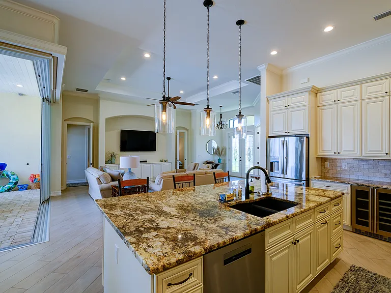 6503 Mechler St — Photo 33