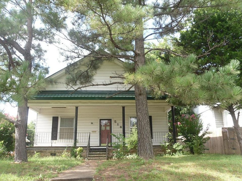 1st image of 514 E Osage Ave