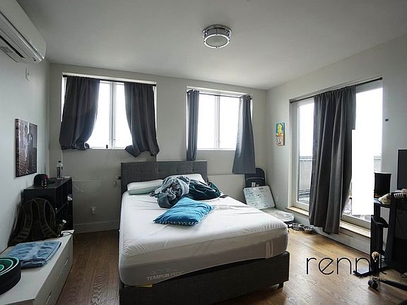 5th image of 1084 Rogers Ave #7A