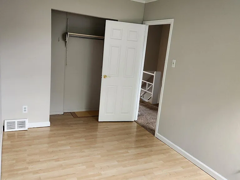 4431 Tolbut St — Photo 8