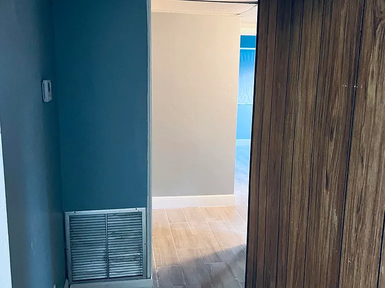 759 Caroline Ave — Photo 8