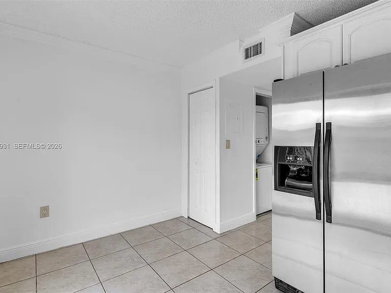 8252 NW 6th Ter #235 — Photo 7