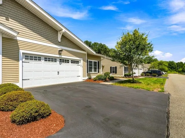 73 Rogerson Xing Unit 73, Uxbridge, MA 01569