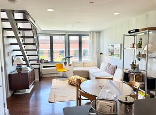 155 N 4th St APT 4A, Brooklyn, NY 11211