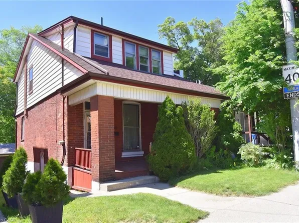 70 Ray St S, Hamilton, ON L8P 3V6