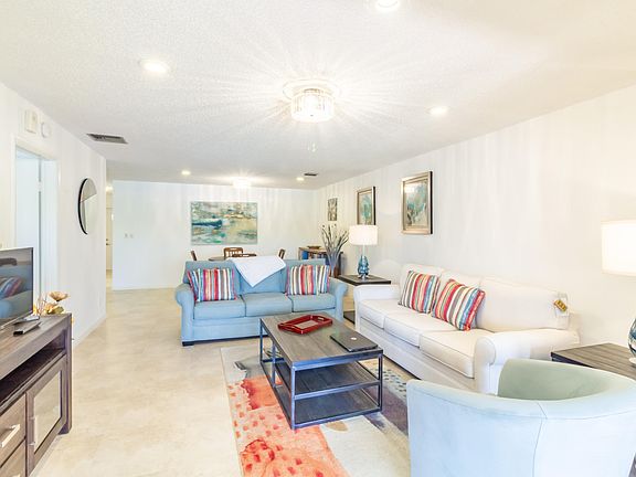 4th image of 125 Lake Rebecca Dr