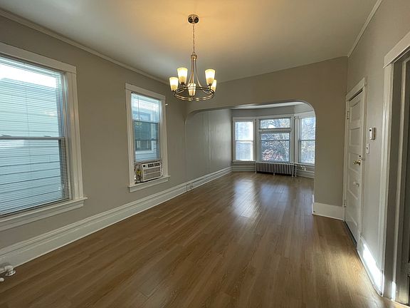 2nd image of 4933 N Seeley Ave #2