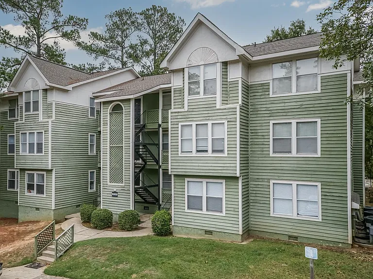 6809 Willowbrook Dr #2 — Photo 8