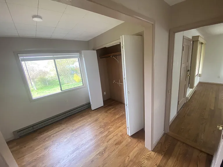Small Bedroom / Office (off Living Room)